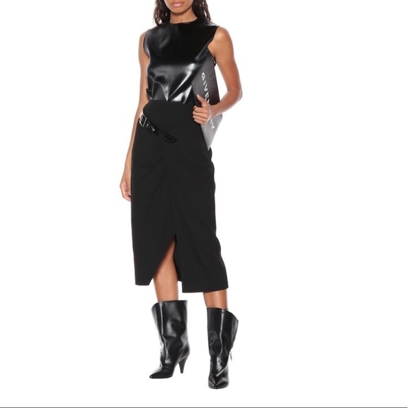 Givenchy Show Boots  Black Leather Pointed Toe Asymmetrical Zip Ankle NWOT - Picture 8 of 11